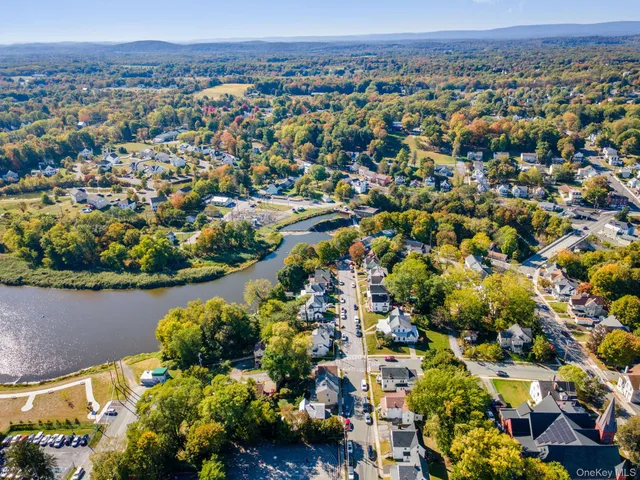 $424,999 | 89 Orchard Street, Walden, NY 12586