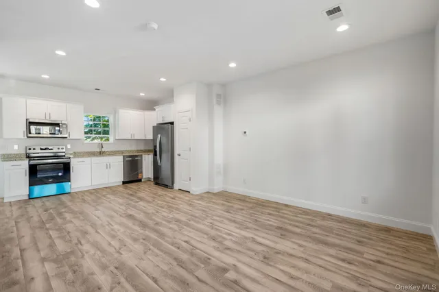 $424,999 | 89 Orchard Street, Walden, NY 12586