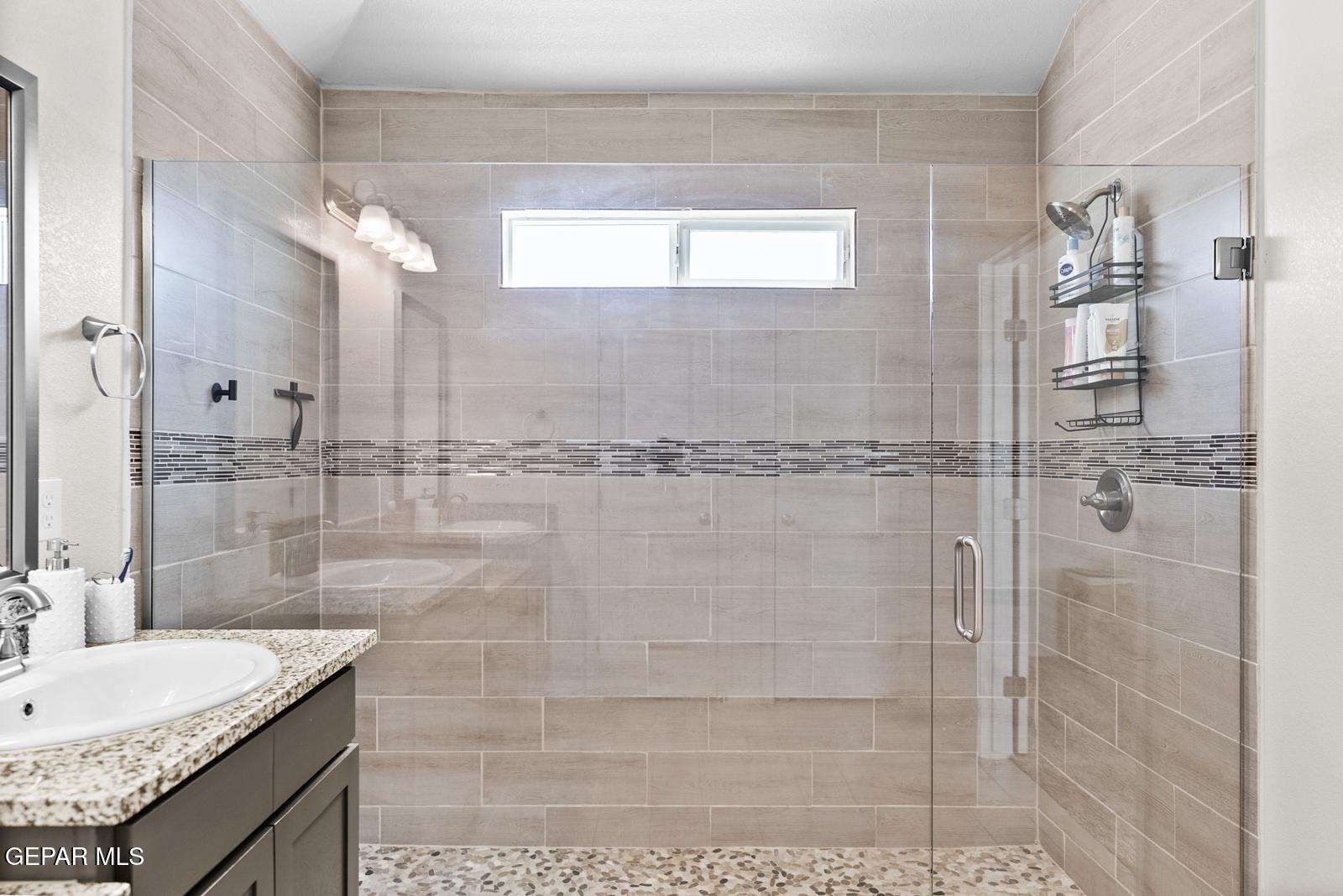 1310 Meadow Road Canutillo, TX 79835 - Photo 22 of 38 PHOTO-2026-04-16-22-10-41 4