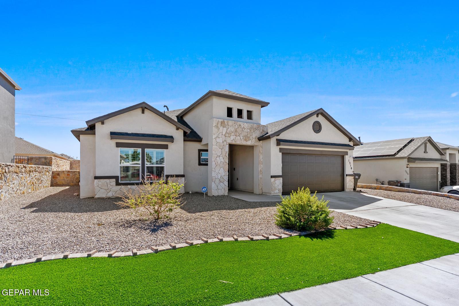 1310 Meadow Road Canutillo, TX 79835 - Photo 3 of 38 PHOTO-2026-04-16-22-10-39 10