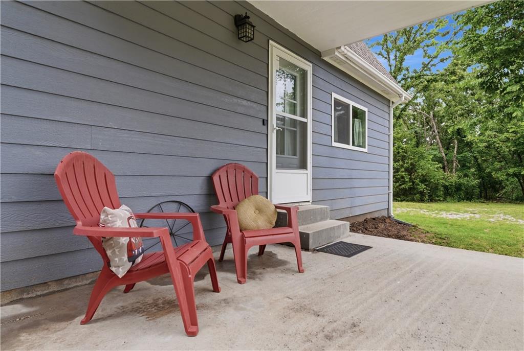 2596 1700 Road Fall River, KS 67047 - Photo 5 of 44