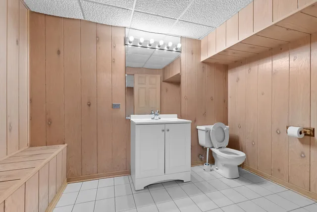 $801,000 | 1202 Surrey Road, Addison, IL 60101