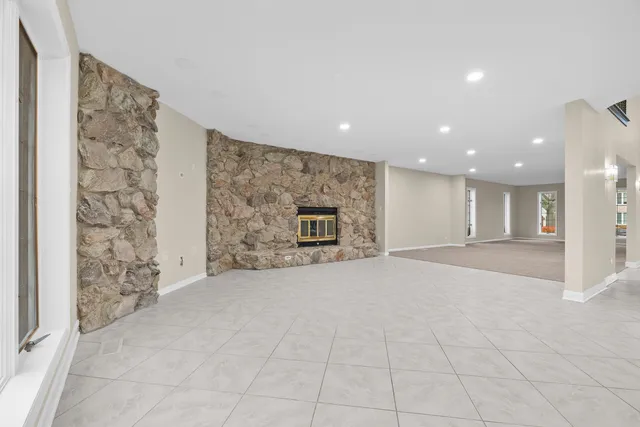 $801,000 | 1202 Surrey Road, Addison, IL 60101