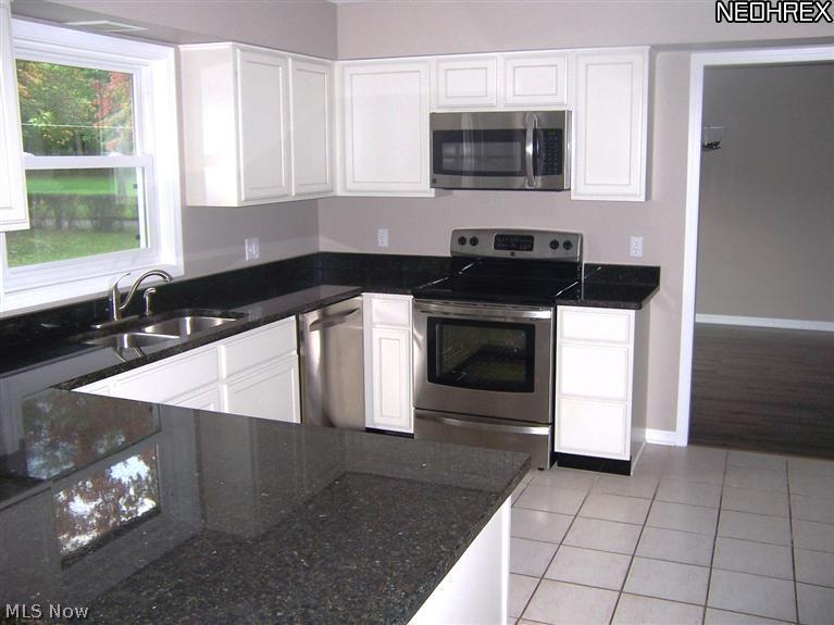 1351 Bennett Road Madison, OH 44057 - Photo 14 of 24
