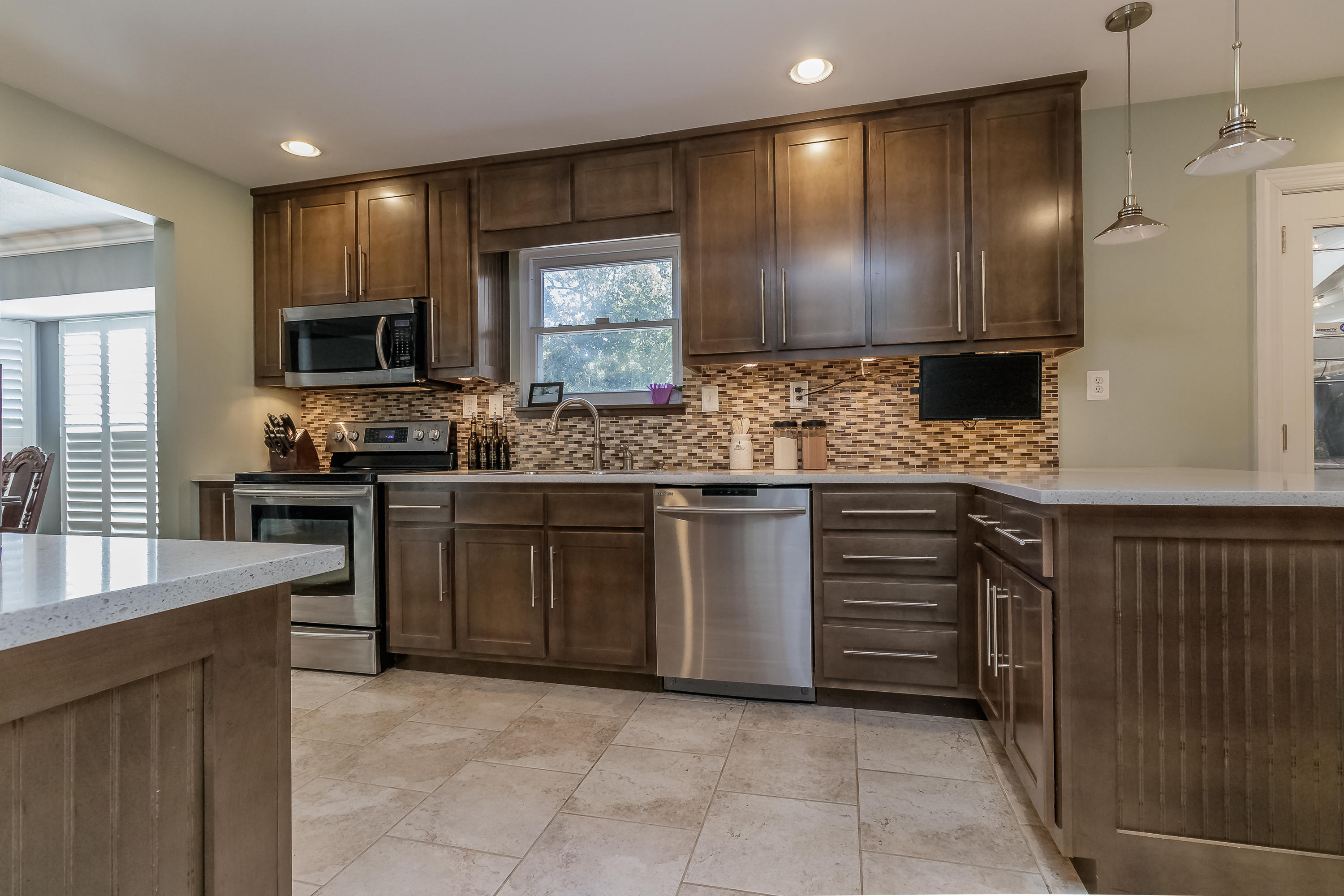 1204 South Crest Road Rossville, GA 30741 - Photo 15 of 68 Kitchen 3