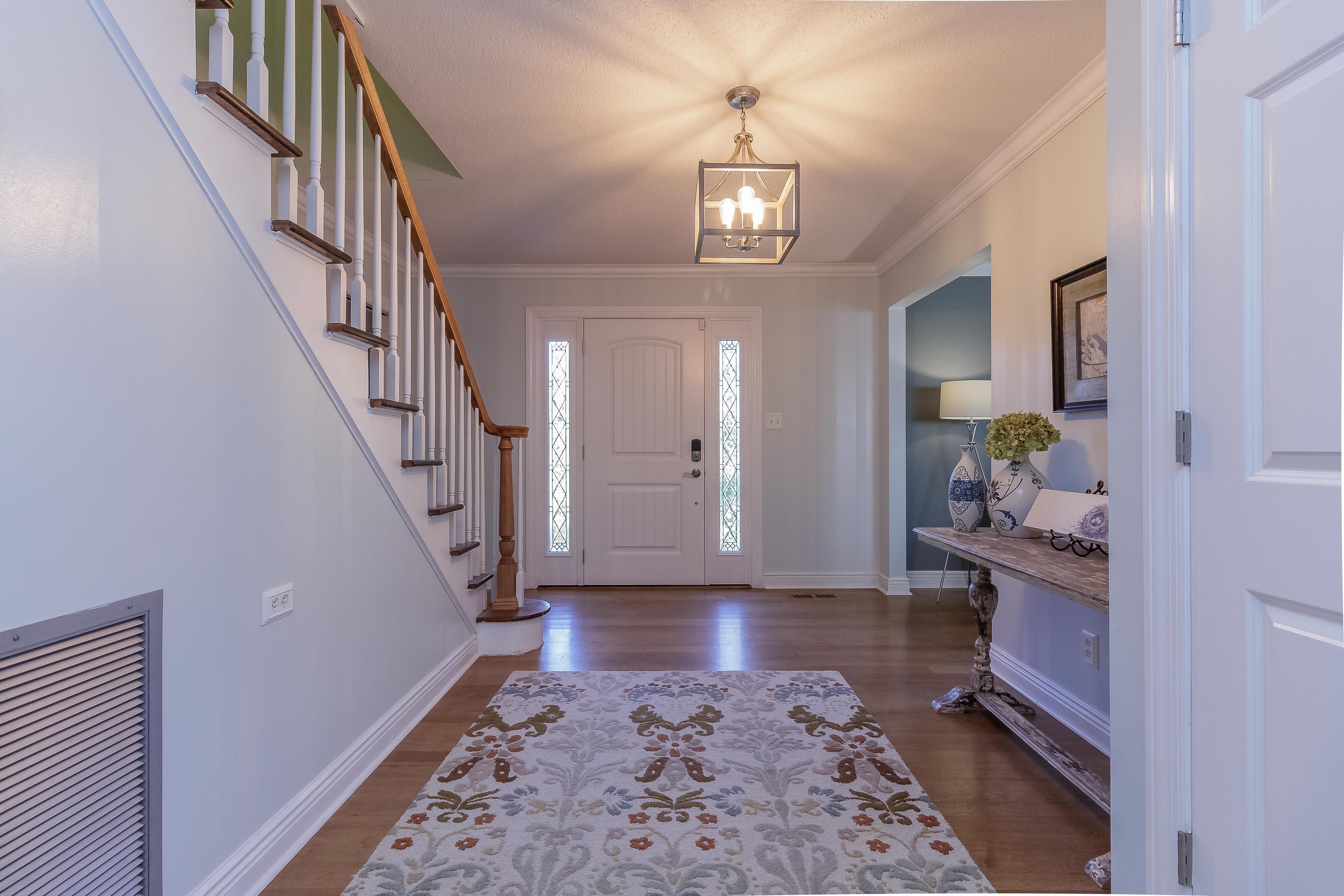 1204 South Crest Road Rossville, GA 30741 - Photo 6 of 68 Foyer 4