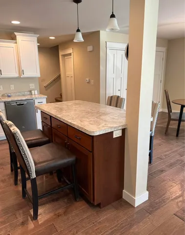 $2,200 | 432 Coronado Circle, Onalaska, WI 54650