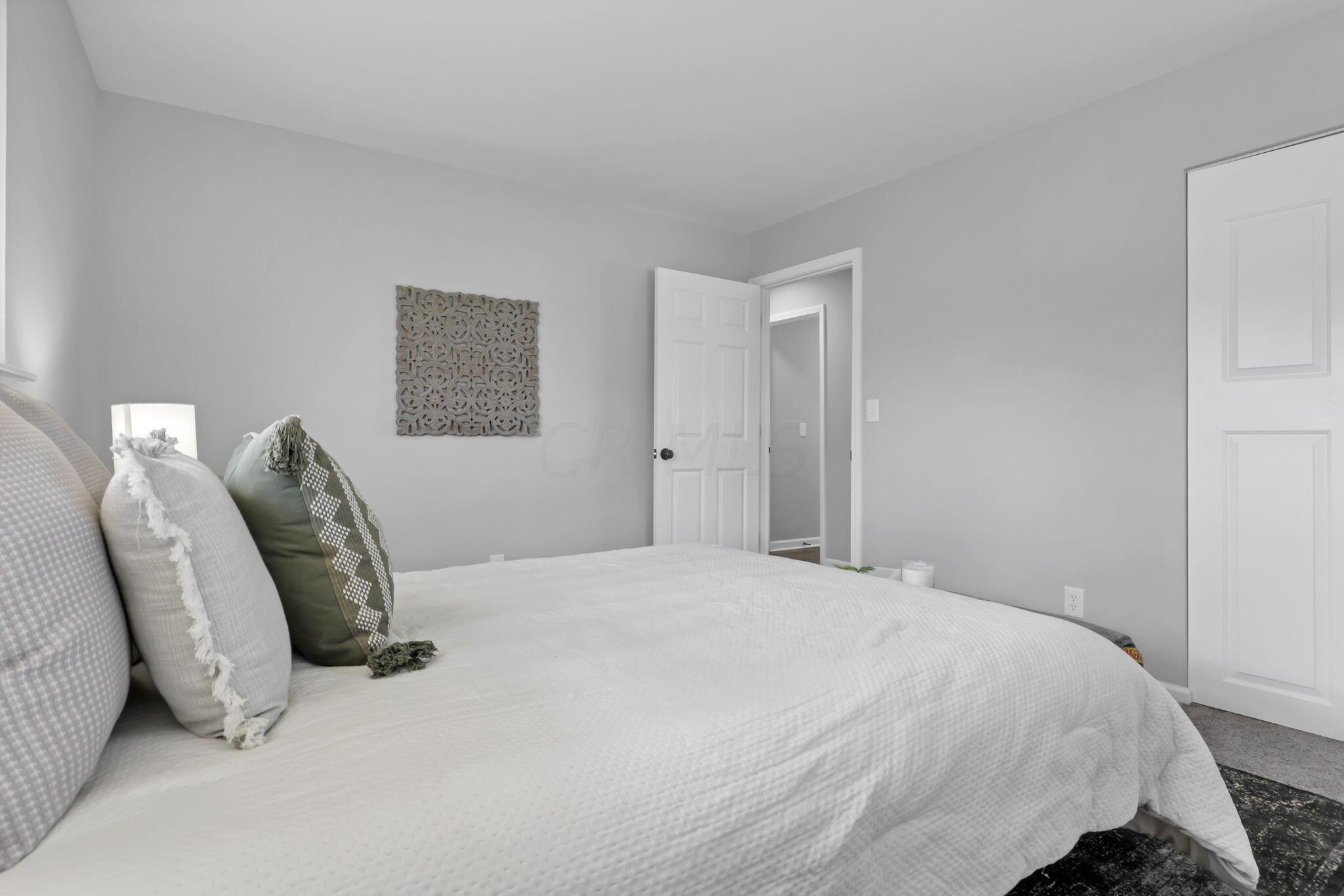 4531 Hartwell Road Columbus, OH 43224 - Photo 16 of 25 Bedroom 2