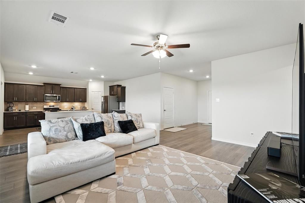 135 Exploration Way Fate, TX 75189 - Photo 6 of 35