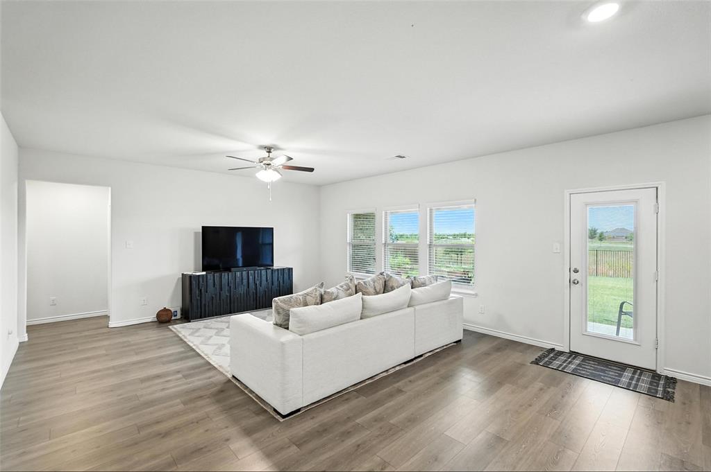 135 Exploration Way Fate, TX 75189 - Photo 8 of 35