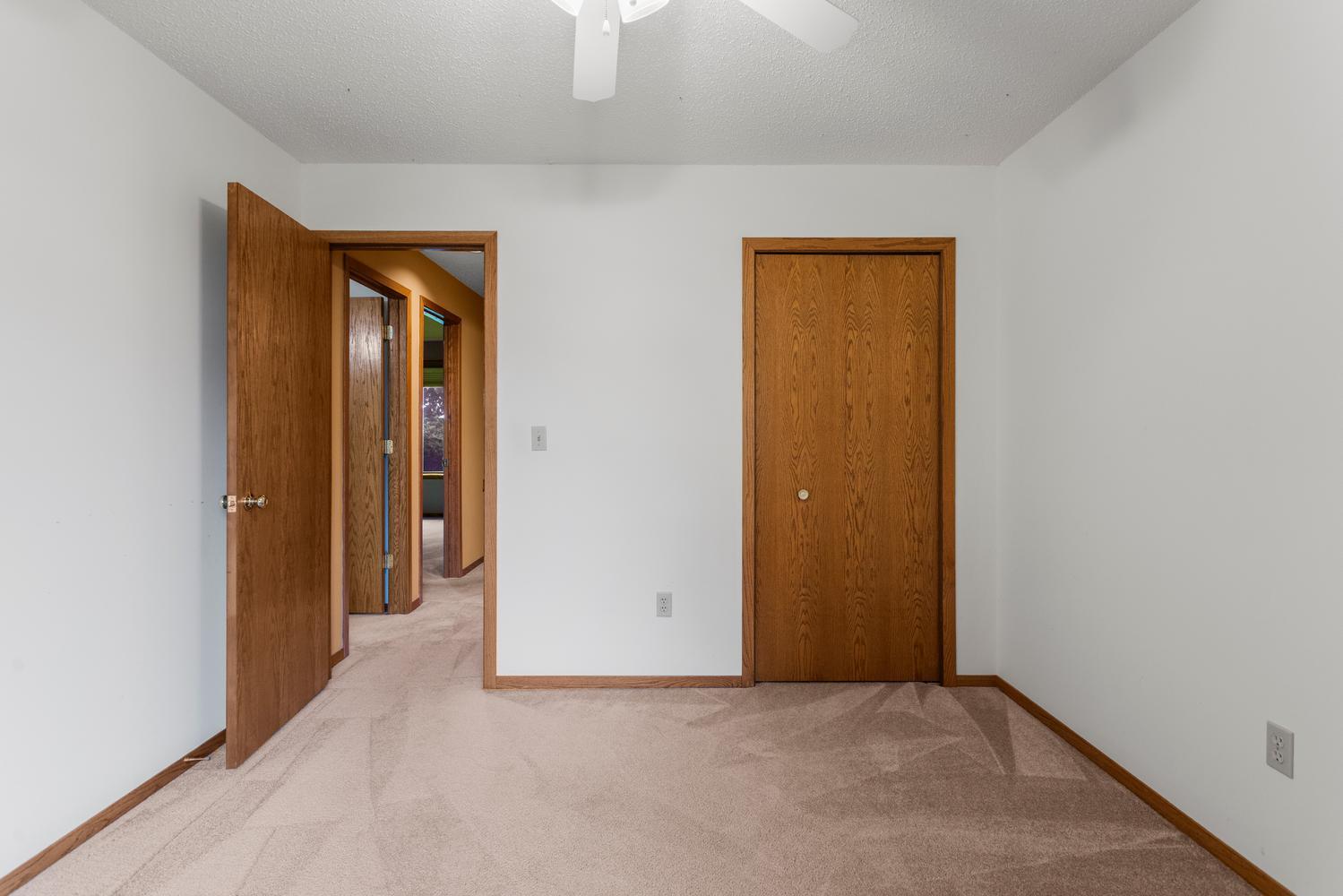 2005 Eagle Ridge Court, Unit D Urbana, IL 61802 - Photo 33 of 34
