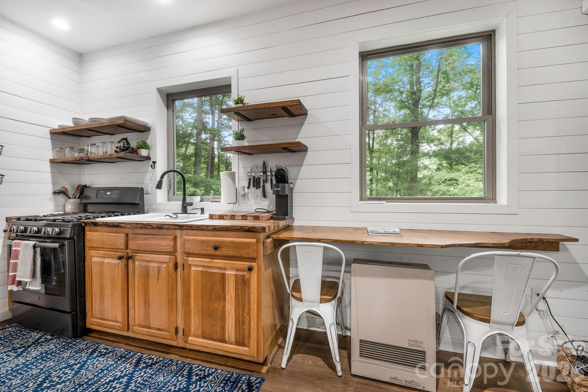 2504 Upper Paw Paw Road Marshall, NC 28753 - Photo 23 of 41