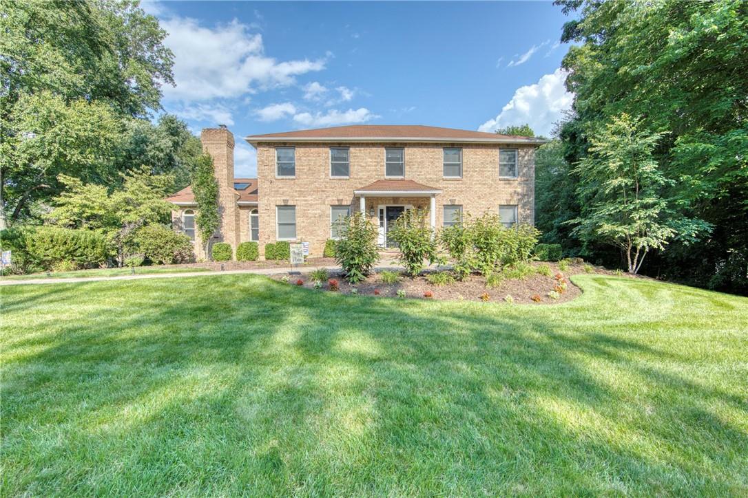 6 Nicole Way Spring Valley, NY 10977 - Photo 1 of 1