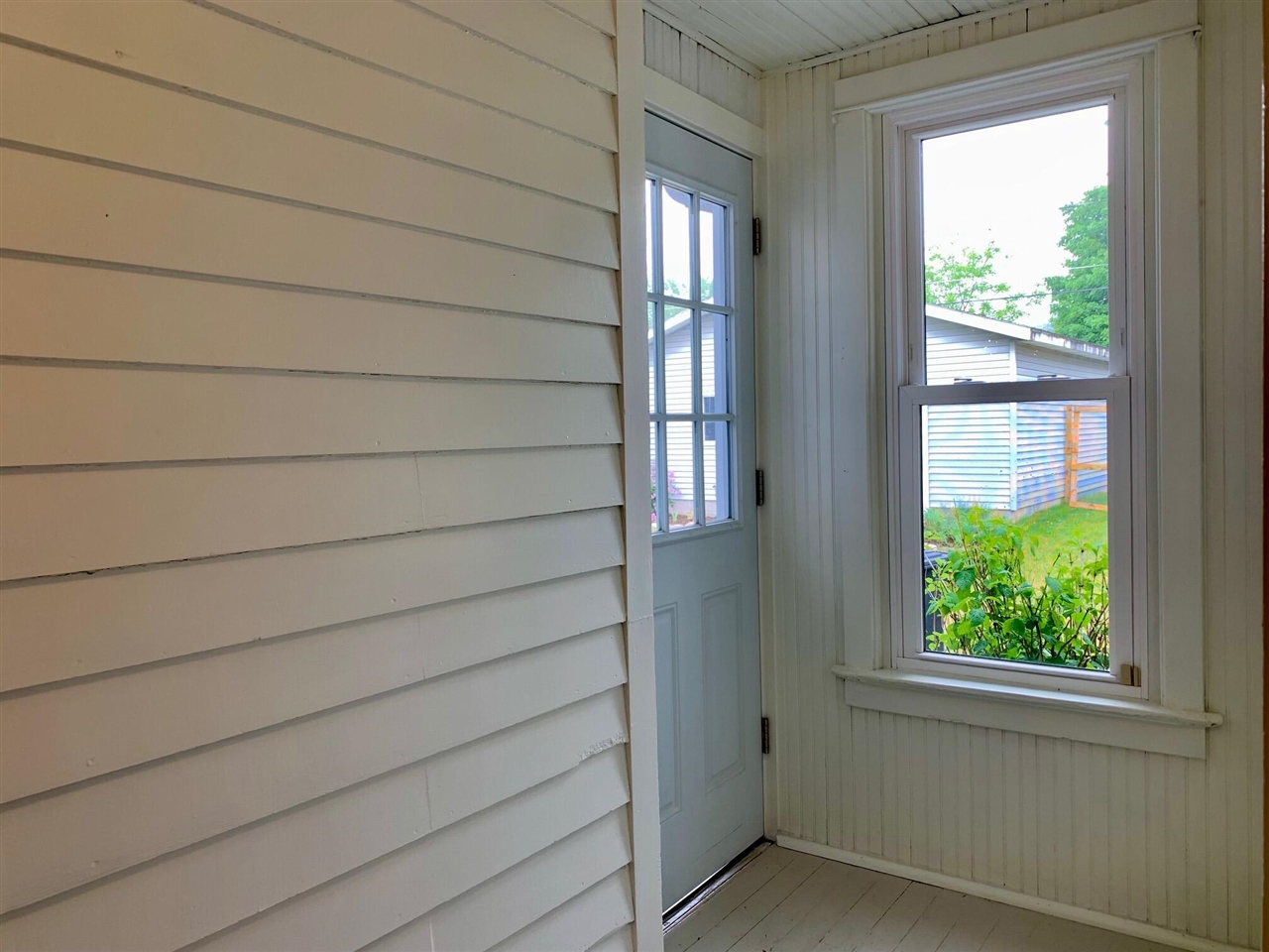 413 North Rath Avenue Ludington, MI 49431 - Photo 27 of 35