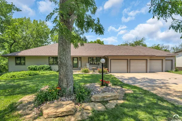 $629,900 | 4848 Southeast 53rd Street, Berryton, KS 66409