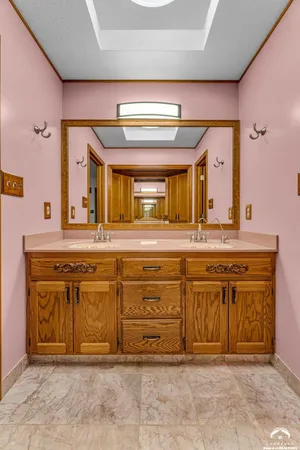 $629,900 | 4848 Southeast 53rd Street, Berryton, KS 66409