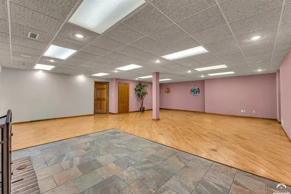 $629,900 | 4848 Southeast 53rd Street, Berryton, KS 66409
