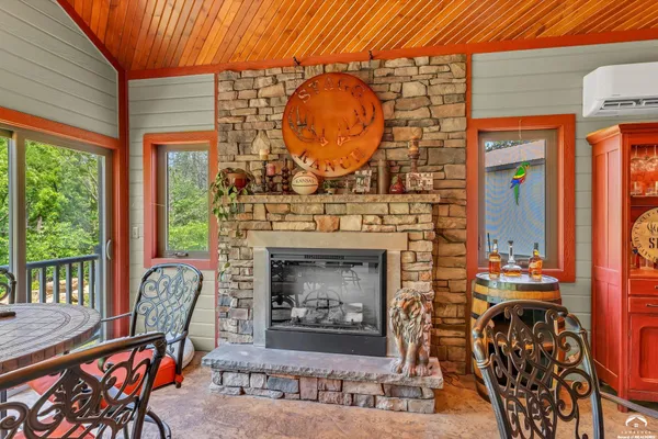 $629,900 | 4848 Southeast 53rd Street, Berryton, KS 66409
