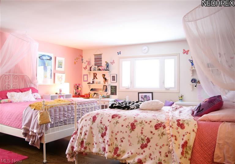 2130 Sagamore Road Akron, OH 44313 - Photo 11 of 14 Bedroom 2 - A large room also with good light.