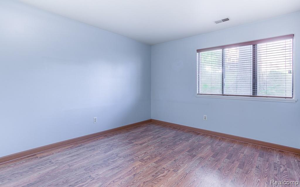 1235 South Maple Road Ann Arbor, MI 48103 - Photo 22 of 27