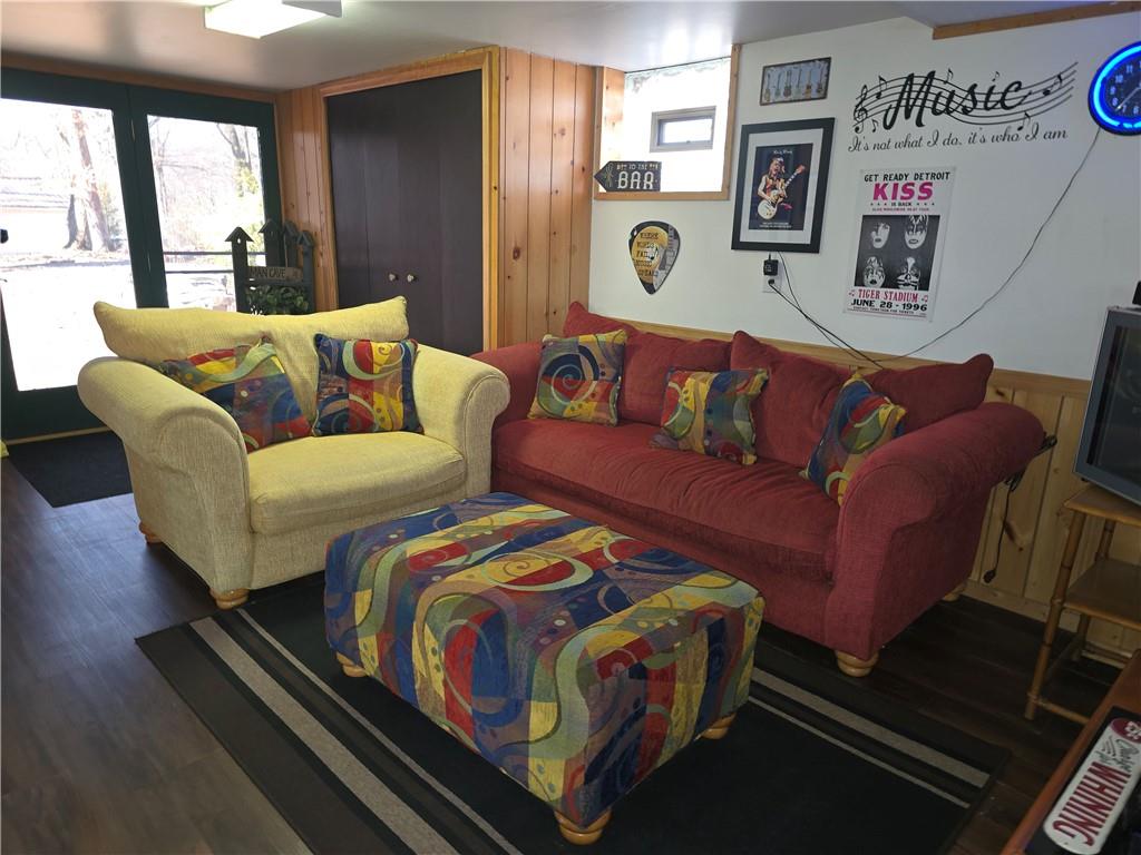 141 Hall Road Slippery Rock, PA 16057 - Photo 19 of 28 a living room with furniture and a window