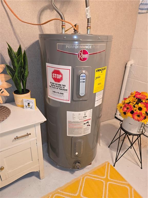 141 Hall Road Slippery Rock, PA 16057 - Photo 23 of 28 a view of a fruit area