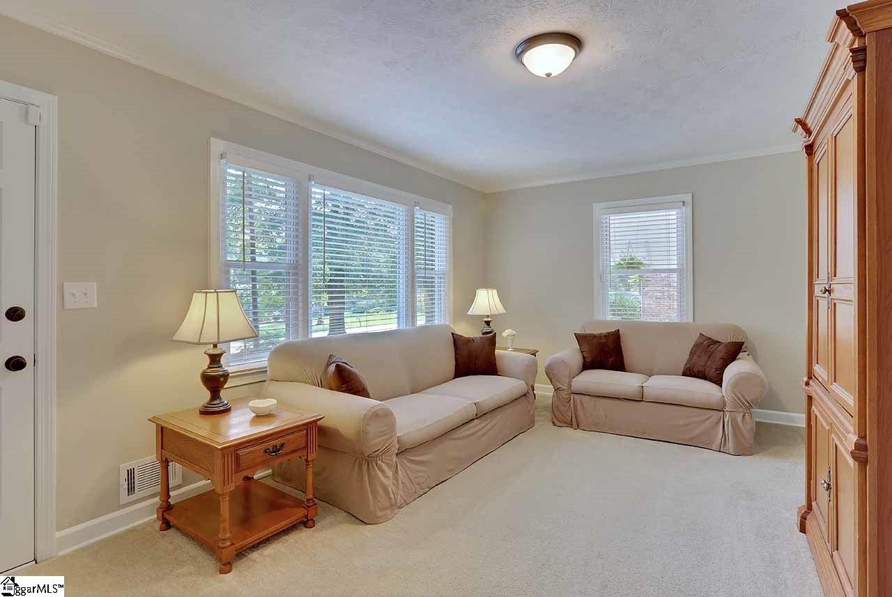 818 South Welcome Road Greenville, SC 29611 - Photo 14 of 35 Gallery Image 14