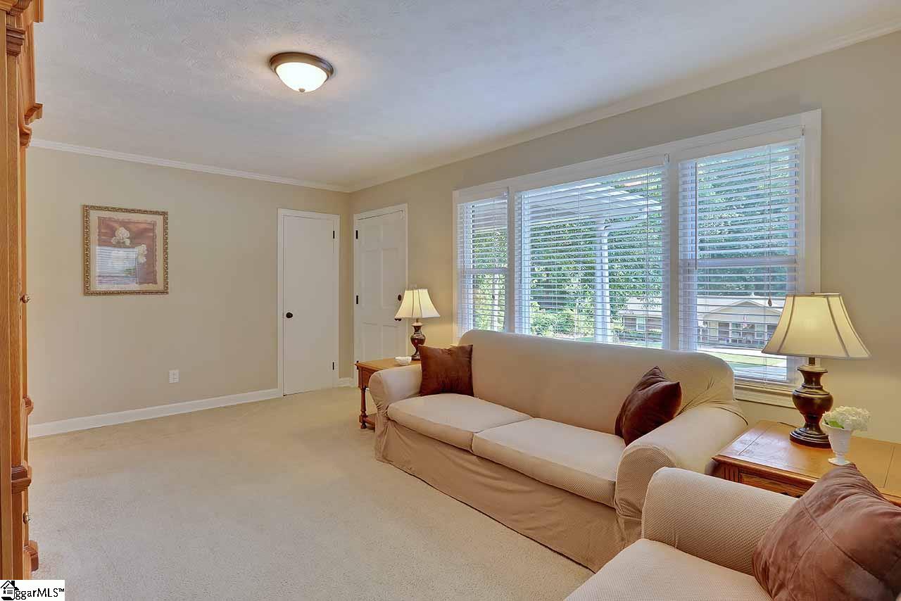 818 South Welcome Road Greenville, SC 29611 - Photo 15 of 35 Gallery Image 15