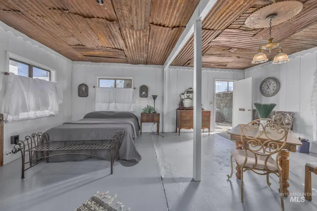 $289,000 | 303 Illinois Avenue, Council, ID 83612