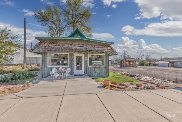 $289,000 | 303 Illinois Avenue, Council, ID 83612