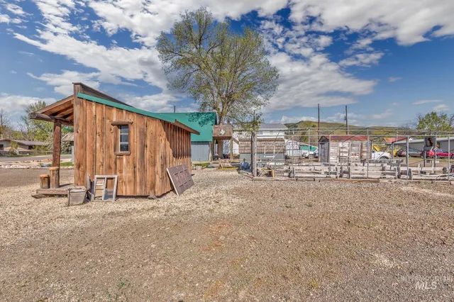 $289,000 | 303 Illinois Avenue, Council, ID 83612