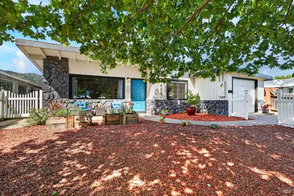 $454,900 | 1898 Elm Street, Ukiah, CA 95482
