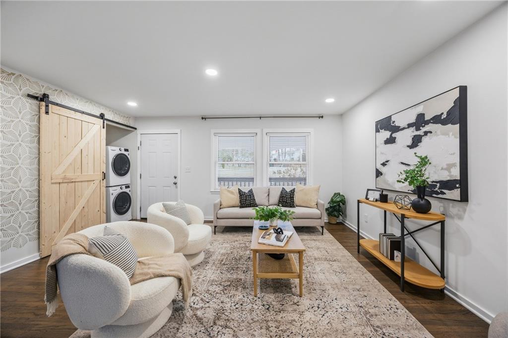 811 Cinderella Way Decatur, GA 30033 - Photo 11 of 35