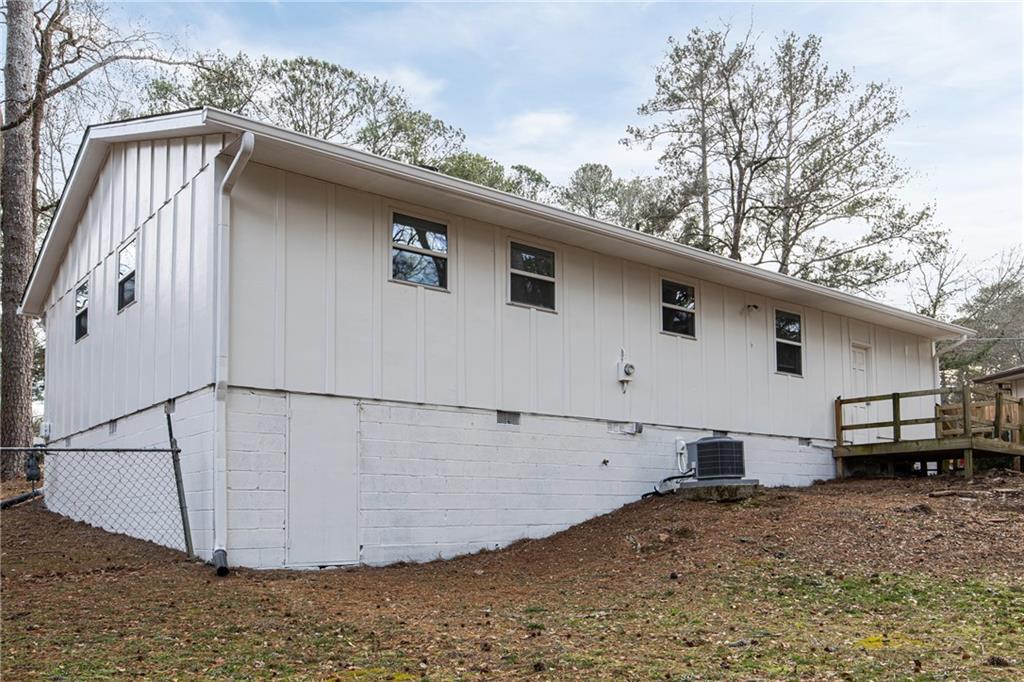 811 Cinderella Way Decatur, GA 30033 - Photo 27 of 35