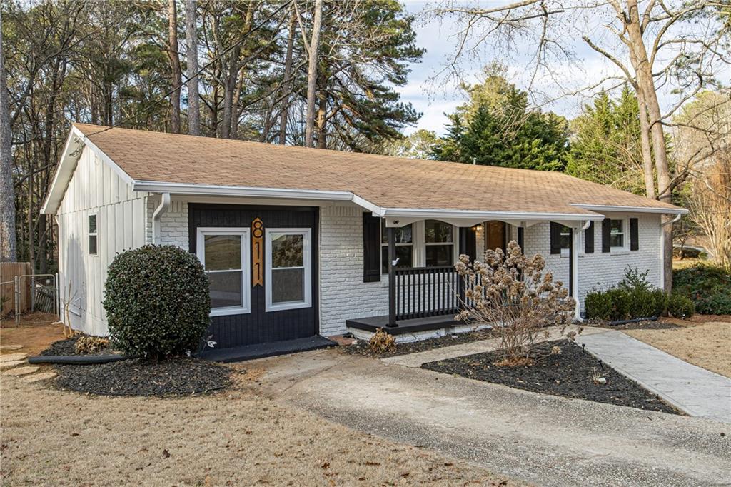 811 Cinderella Way Decatur, GA 30033 - Photo 3 of 35