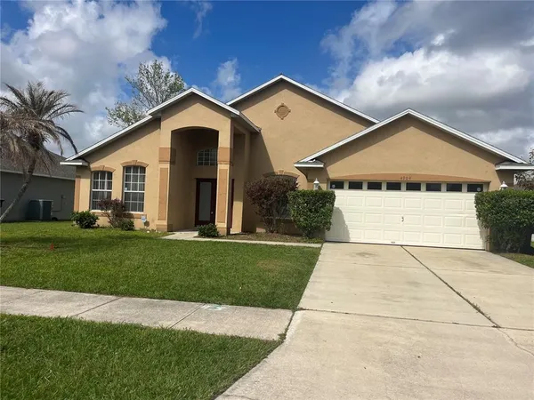 $2,395 | 4904 Zion Drive, St. Cloud, FL 34772