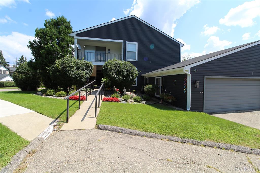 31775 Ridgeside Drive, Unit 2 Farmington Hills, MI 48334 - Photo 81 of 90