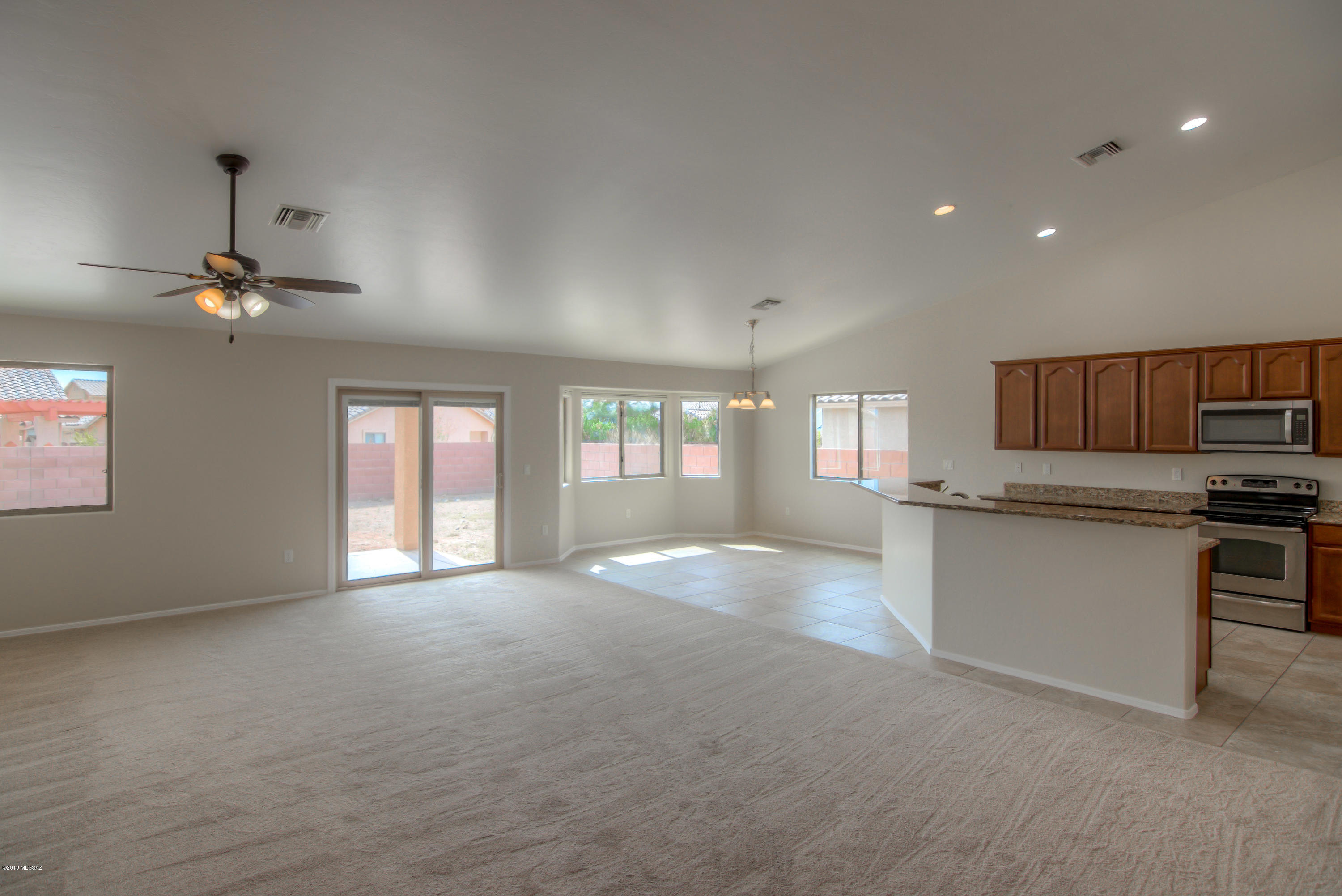 9241 South Sweet Spring Road Tucson, AZ 85756 - Photo 9 of 47 Gallery Image 9
