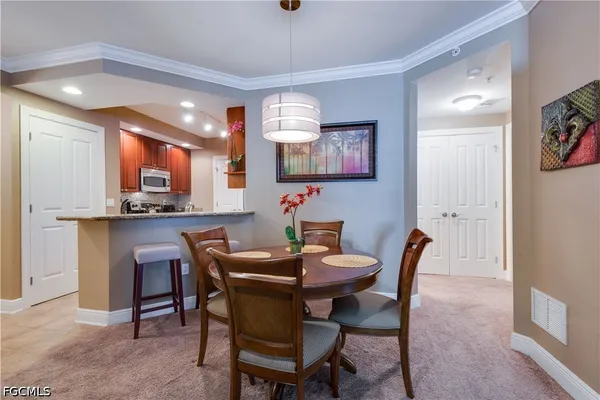 $2,050 | 2825 Palm Beach Boulevard, Unit 219, Fort Myers, FL 33916