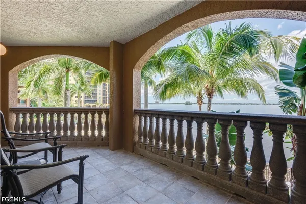 $2,050 | 2825 Palm Beach Boulevard, Unit 219, Fort Myers, FL 33916