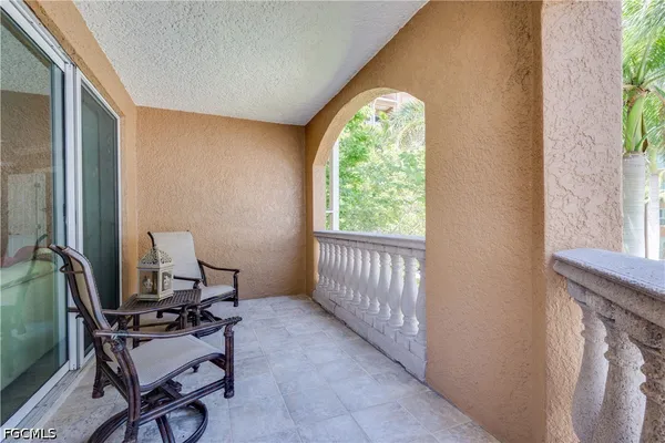 $2,050 | 2825 Palm Beach Boulevard, Unit 219, Fort Myers, FL 33916