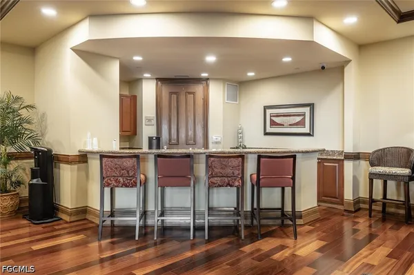 $2,050 | 2825 Palm Beach Boulevard, Unit 219, Fort Myers, FL 33916