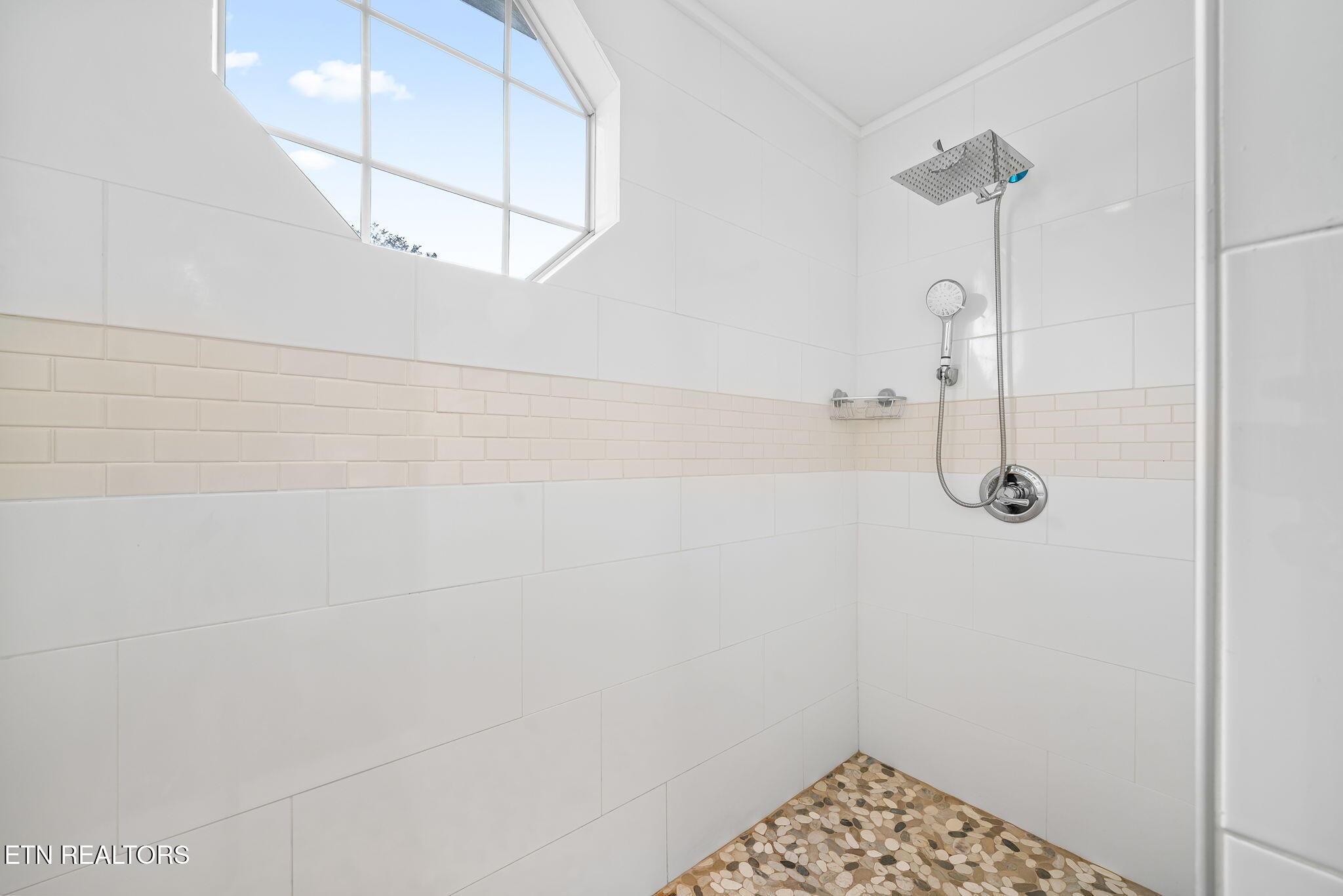 219 North Lowe Road Crossville, TN 38571 - Photo 28 of 34 a bathroom with a shower