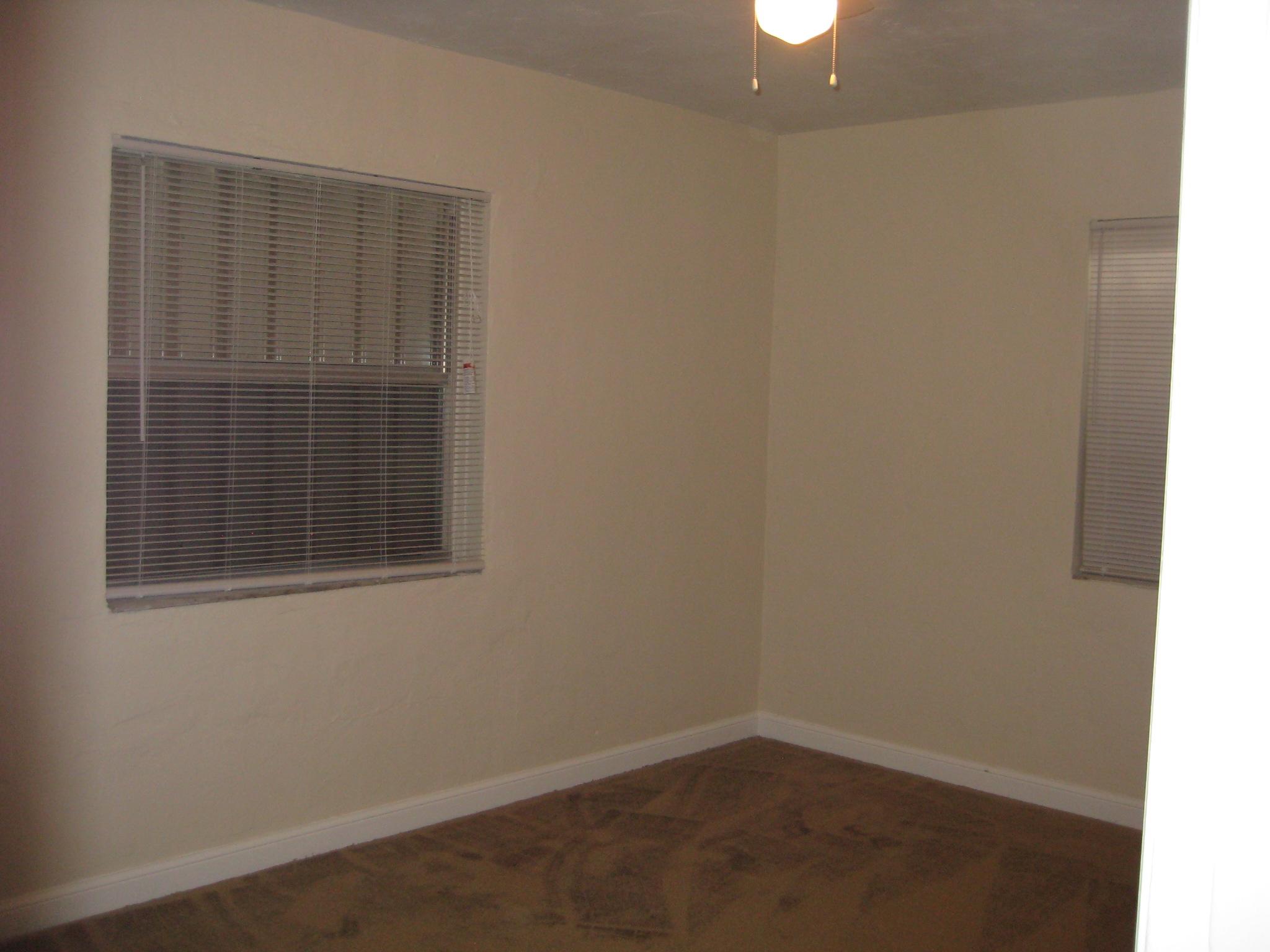 2270 Northwest 87th Street Miami, FL 33147 - Photo 5 of 5 IMG_1126
