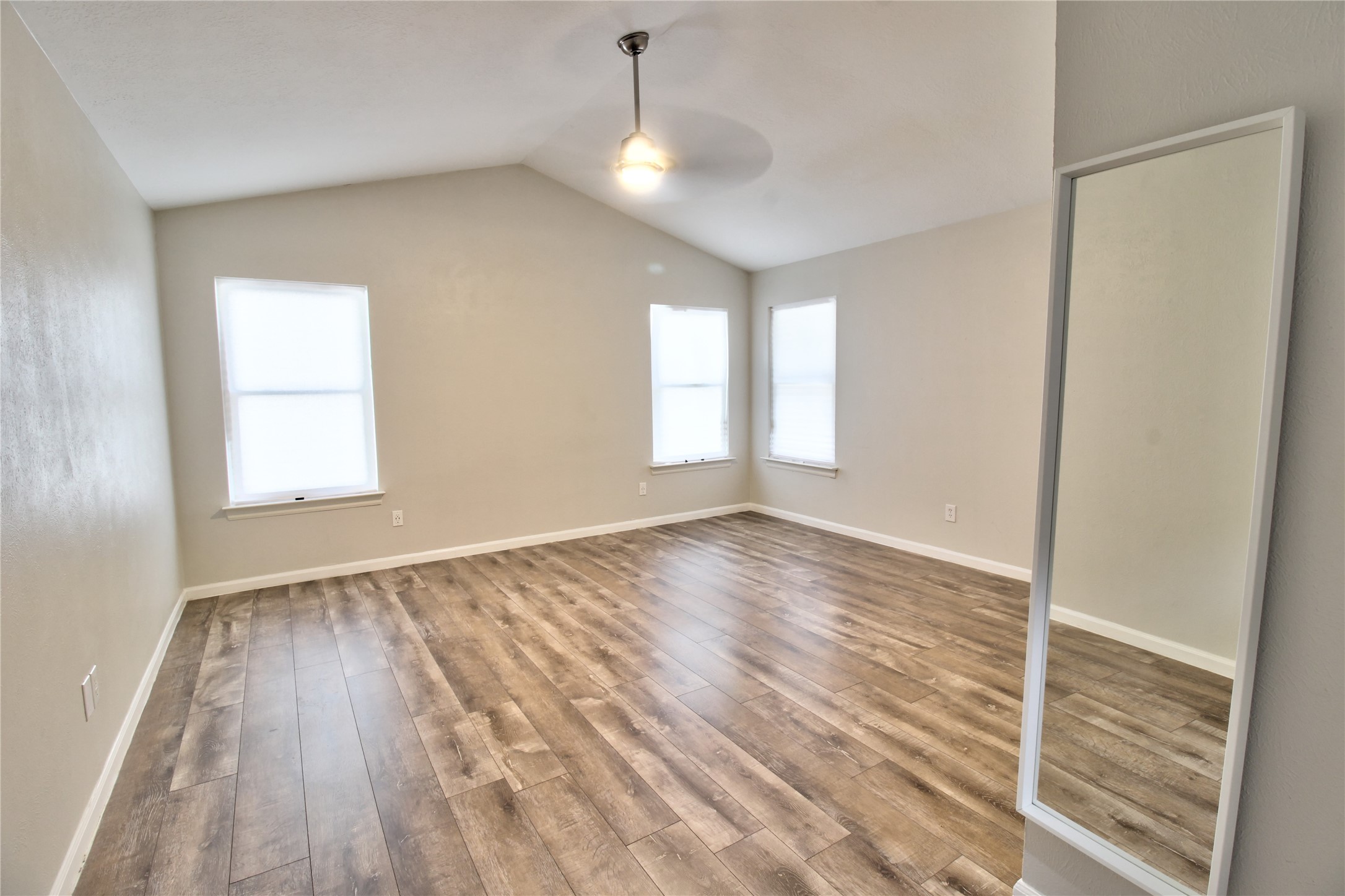 18 Shinyrock Place Spring, TX 77381 - Photo 13 of 24