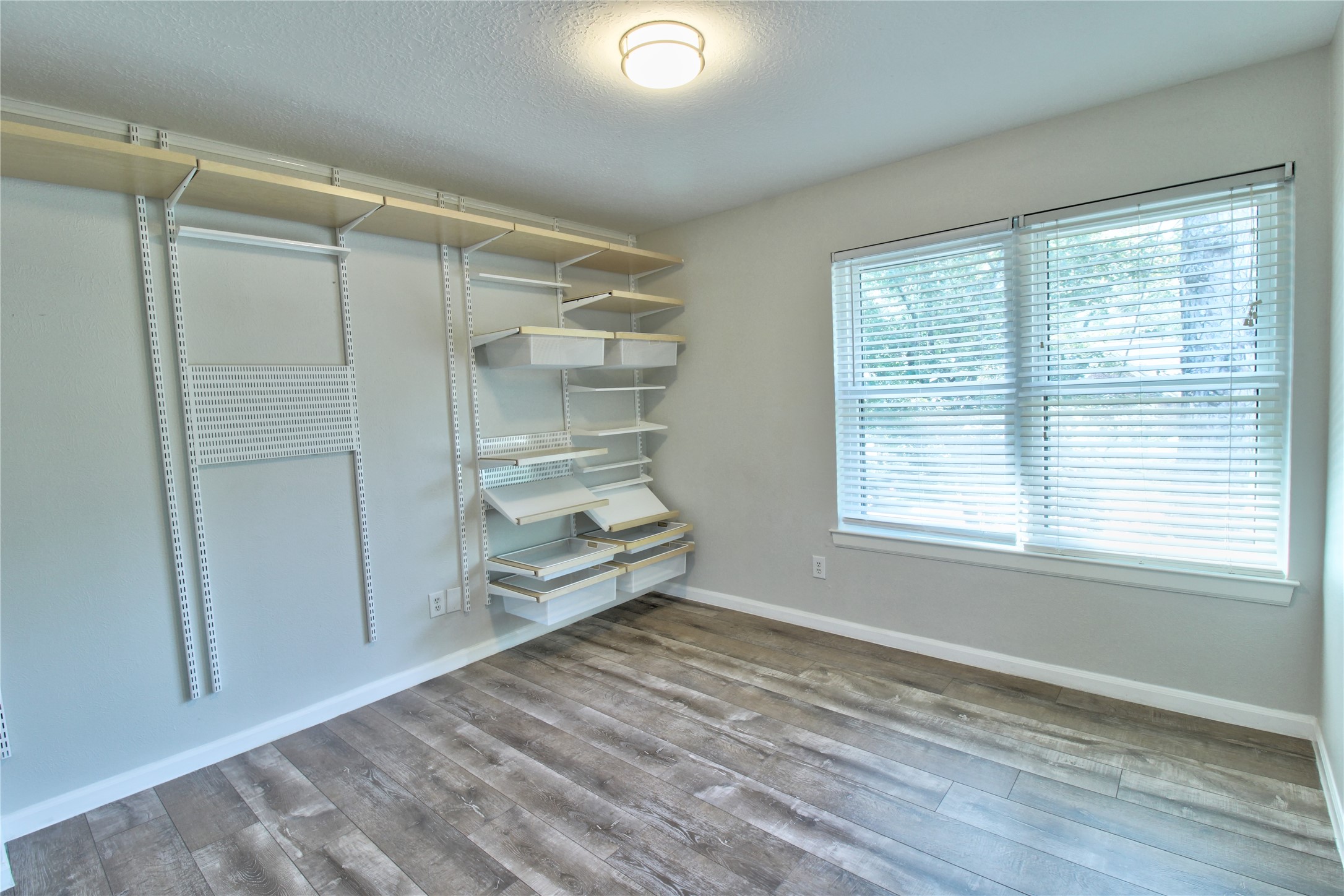 18 Shinyrock Place Spring, TX 77381 - Photo 16 of 24