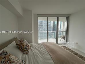 465 Brickell Avenue, Unit 3202 Miami, FL 33131 - Photo 14 of 25