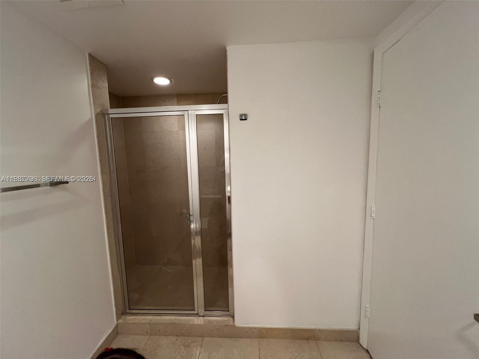 465 Brickell Avenue, Unit 3202 Miami, FL 33131 - Photo 24 of 25