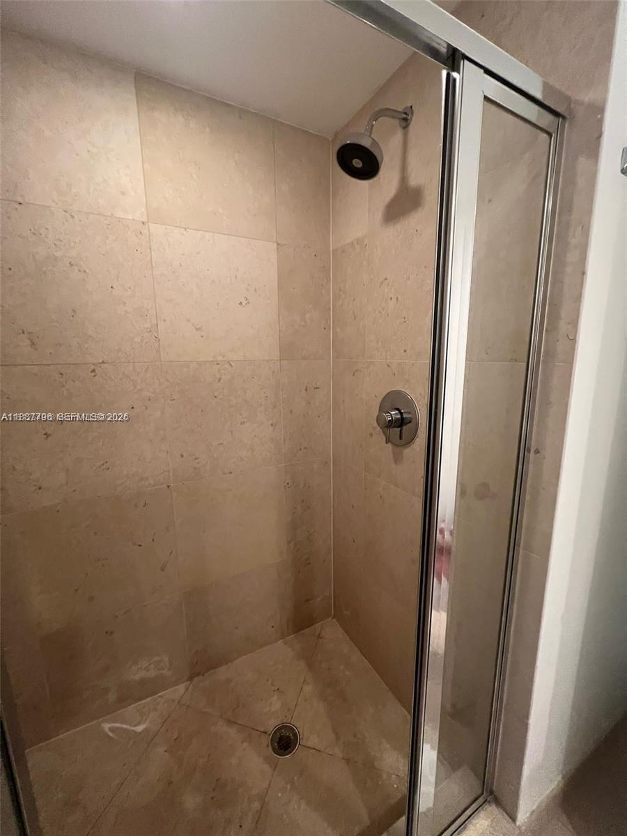 465 Brickell Avenue, Unit 3202 Miami, FL 33131 - Photo 25 of 25