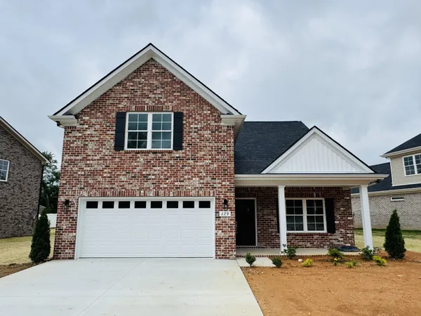 $469,900 | 229 North Fork Branch Road, Tullahoma, TN 37388